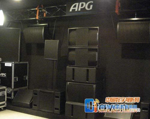 APG Matrix Array 4000 系統音箱